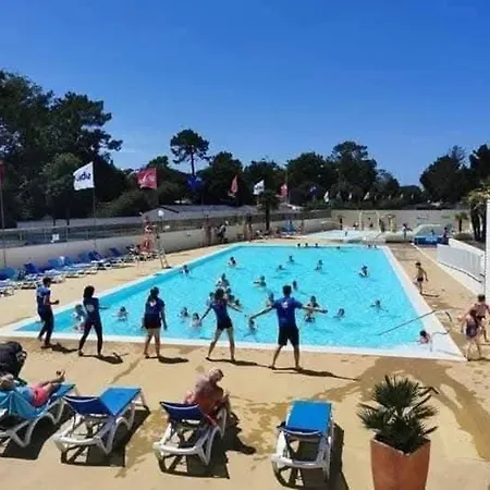 Sejour Famille En Vendee - Mobil 4 Personnes Avec Terrasse & Piscines